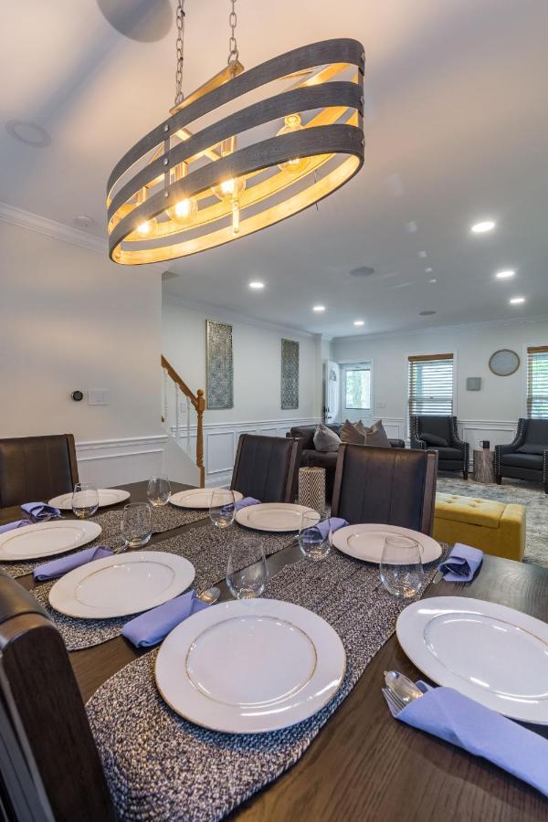 Luxurious Retreat, Parking, Restaurants, Near New Hope, 1Mile Delaware River ランバートビル エクステリア 写真