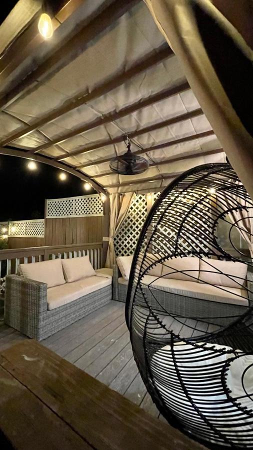 Luxurious Retreat, Parking, Restaurants, Near New Hope, 1Mile Delaware River ランバートビル エクステリア 写真